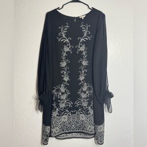 Max Studio Black White Print Chiffon Shift Dress M Long Sleeve Tie Cuff